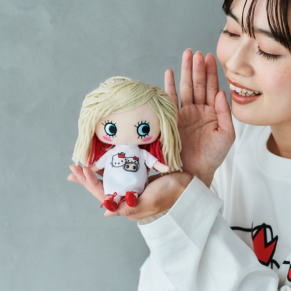ハローキティ×ハッピードール イルメール イーマリー 50周年 コラボ 限定 ハローキティ50周年記念コラボ|限定ハッピードール – ILEMER